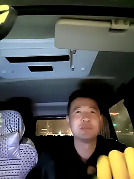 huanhuanaaaaa online show from 03/31/26, 12:27