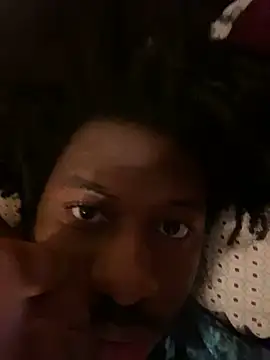 Snapshot of ThickDic28 chatting on 09/16/25, 03:40 ThickDic28 online show from 09/16/25, 03:40