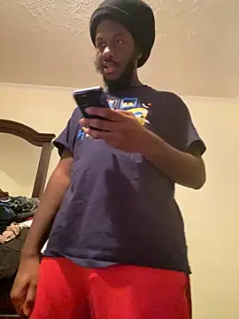 Snapshot of ThickDic28 chatting on 10/05/25, 07:56 ThickDic28 online show from 10/05/25, 07:56