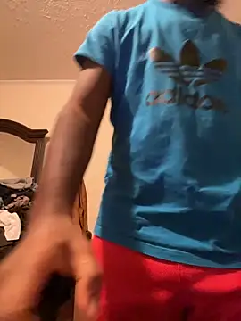 Snapshot of ThickDic28 chatting on 10/16/25, 02:12 ThickDic28 online show from 10/16/25, 02:12