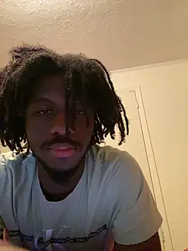 Snapshot of ThickDic28 chatting on 12/19/25, 05:25 ThickDic28 online show from 12/19/25, 05:25