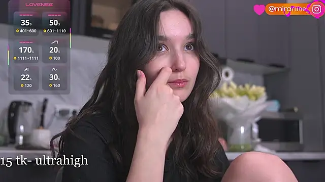 Mirarune online show from 03/10/26, 08:14