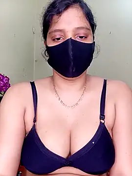 Rose-luckey online show from 05/08/26, 01:38