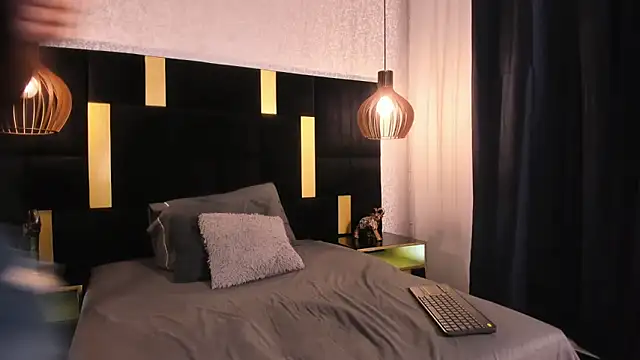 Lucio  Fox online show from 04/14/26, 12:00