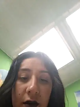 CAROLINE  07 online show from 11/01/25, 06:43