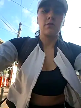 CAROLINE  07 online show from 03/15/26, 01:17