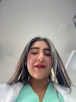 CAROLINE  07 online show from 07/08/26, 03:38