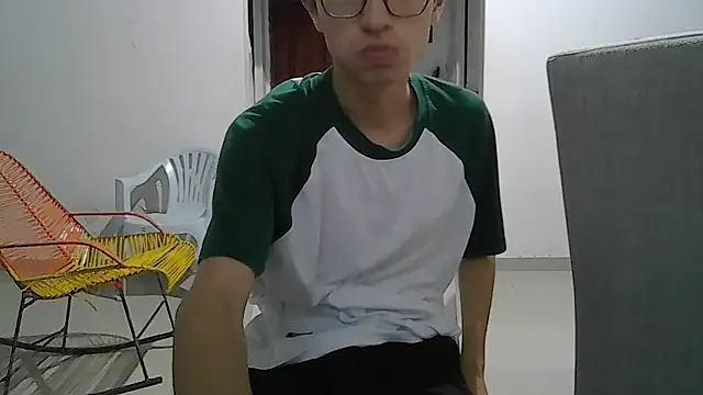 Kevintdx online show from 03/26/26, 02:28