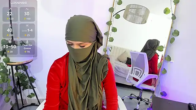  shaiira online show from 10/24/25, 01:18