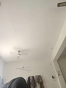 Snapshot of monty935 chatting on 10/31/25, 06:58 monty935 online show from 10/31/25, 06:58