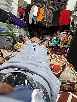 Snapshot of monty935 chatting on 02/07/26, 03:49 monty935 online show from 02/07/26, 03:49