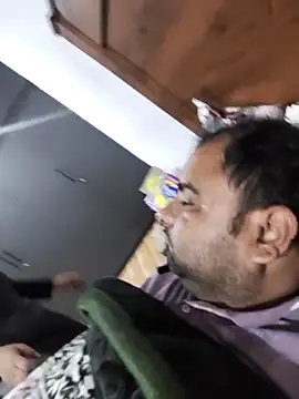 Snapshot of monty935 chatting on 03/02/26, 05:31 monty935 online show from 03/02/26, 05:31