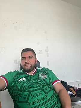 raulgzz4 online show from 06/19/26, 06:45