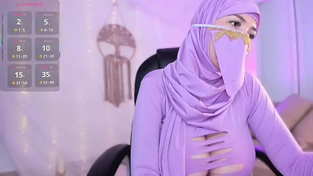 salma isawwii online show from 09/24/25, 01:14