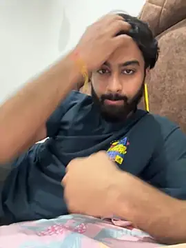 hottestboy03 online show from 10/10/25, 12:59