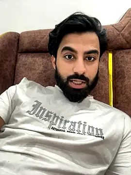 hottestboy03 online show from 10/15/25, 08:14