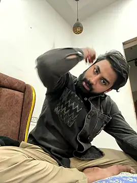 hottestboy03 online show from 01/17/26, 07:13