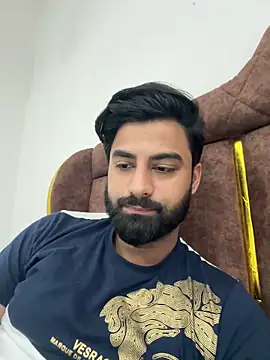 hottestboy03 online show from 03/25/26, 05:35
