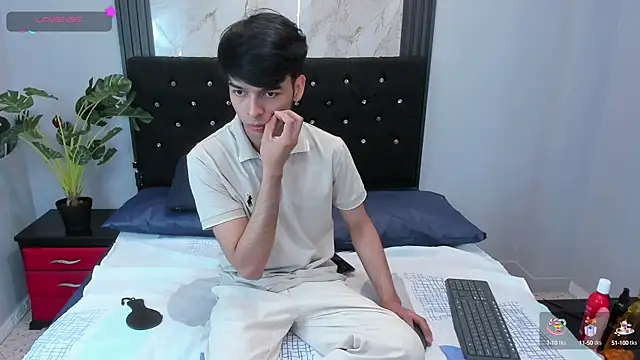 OnlyJos online show from 09/14/25, 03:00