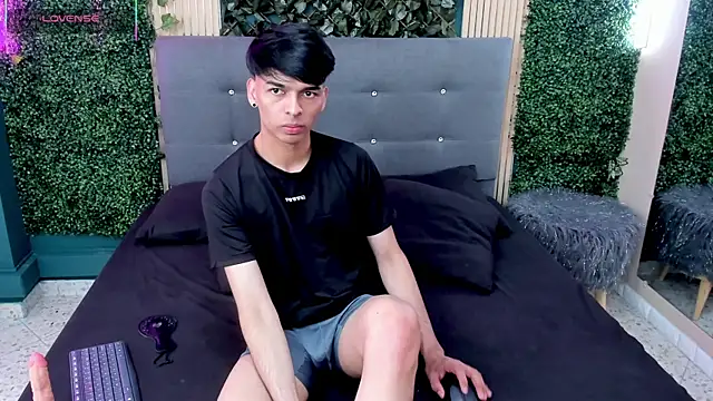 OnlyJos online show from 09/15/25, 08:09