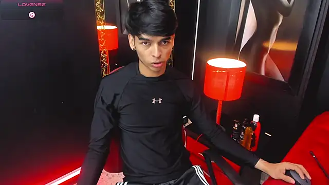 OnlyJos online show from 10/07/25, 06:49