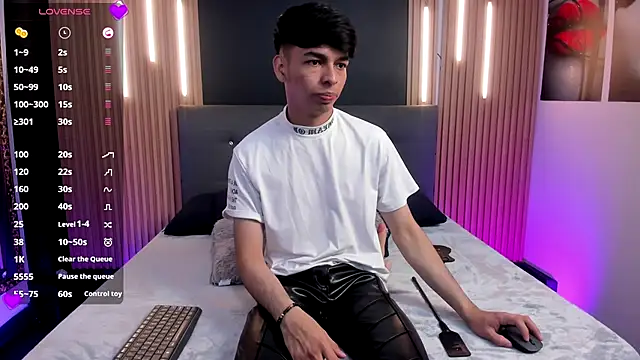 OnlyJos online show from 11/28/25, 07:16