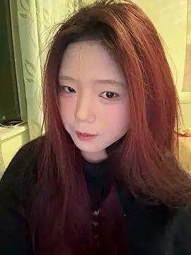 Snapshot of mimi9420 chatting on 10/22/25, 04:07 mimi9420 online show from 10/22/25, 04:07