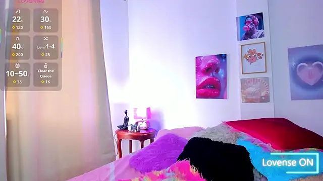 tyra bankss  online show from 11/15/25, 07:32