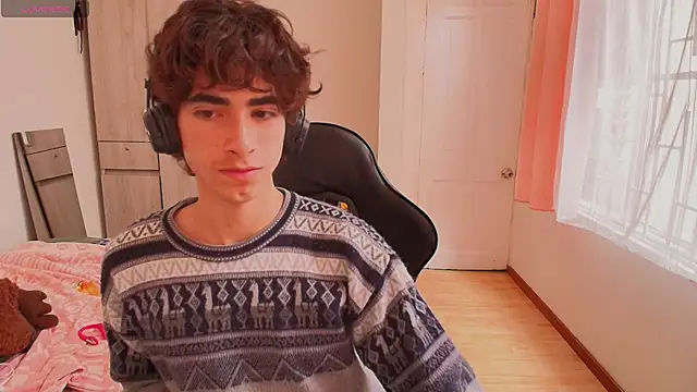 Snapshot of Nude_Boy18 chatting on 09/08/25, 06:29 Nude Boy18 online show from 09/08/25, 06:29