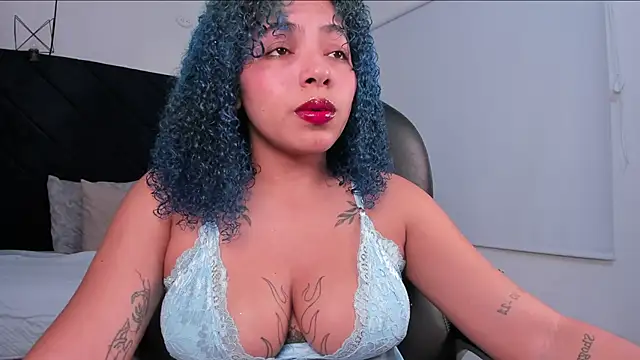 momo ayasse online show from 05/23/26, 04:18