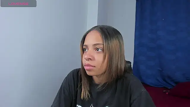 yumi hanna online show from 03/12/26, 03:12