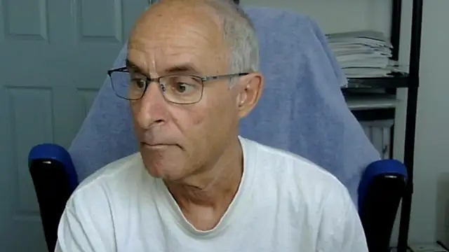 funone1999 online show from 09/13/25, 03:45