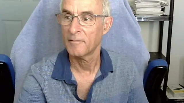 funone1999 online show from 10/17/25, 10:01