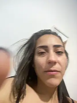 lucioliveira online show from 02/05/26, 02:16