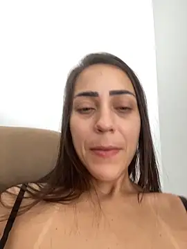 lucioliveira online show from 03/23/26, 03:16