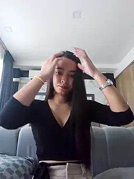 Snapshot of Natural_Asian_Girl chatting on 11/13/25, 05:39 Natural Asian Girl online show from 11/13/25, 05:39