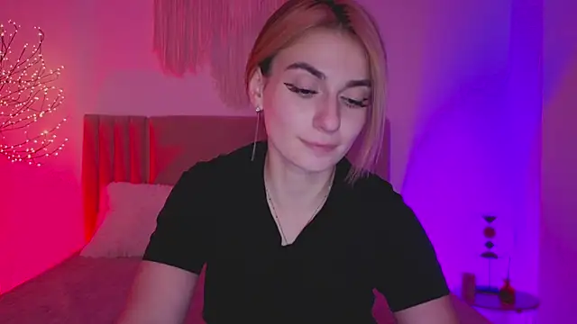 Little mia   online show from 03/20/26, 09:52