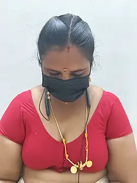 Snapshot of Tamil_Sweety chatting on 08/07/26, 10:17 Tamil Sweety online show from 08/07/26, 10:17