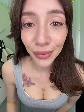 BallerinaCappuccino  online show from 05/08/26, 03:45