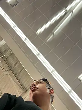 Snapshot of allybluee777 chatting on 03/03/26, 01:06 allybluee777 online show from 03/03/26, 01:06