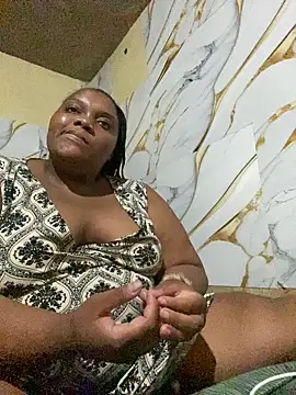 Snapshot of chubbybbw18 chatting on 02/08/26, 08:23 chubbybbw18 online show from 02/08/26, 08:23