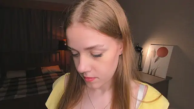 Snapshot of OdellaFrake chatting on 09/21/25, 07:37 OdellaFrake online show from 09/21/25, 07:37