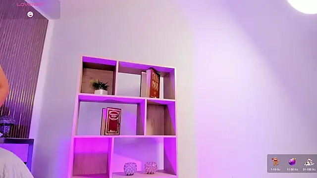 Snapshot of Axel_grey_ chatting on 01/31/26, 07:11 Axel grey online show from 01/31/26, 07:11