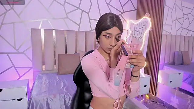 CYRUS TAY online show from 04/09/26, 11:48