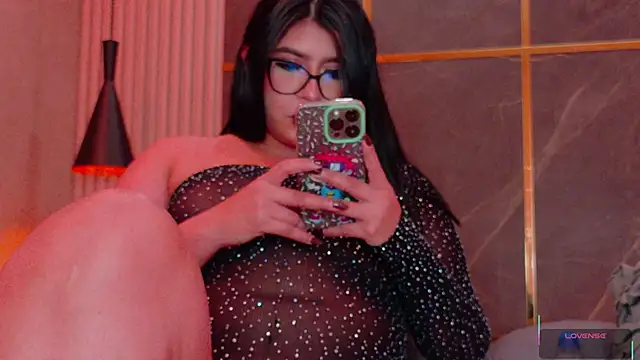 SophiieEvanss online show from 03/12/26, 04:40