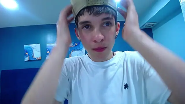 Jheampiiero online show from 10/22/25, 12:38