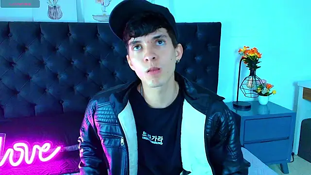 Jheampiiero online show from 03/21/26, 10:24