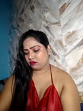 hornypriya696 online show from 01/05/26, 06:11