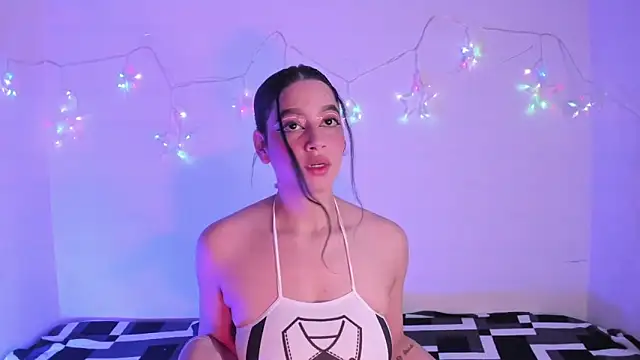 Megan Luxe online show from 02/15/26, 05:15