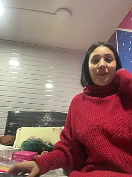 Snapshot of caroline__muller chatting on 09/23/25, 02:25 caroline muller online show from 09/23/25, 02:25